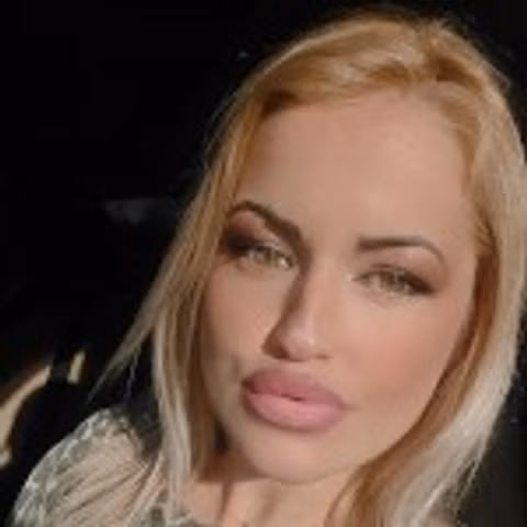 Nina Jann✨️